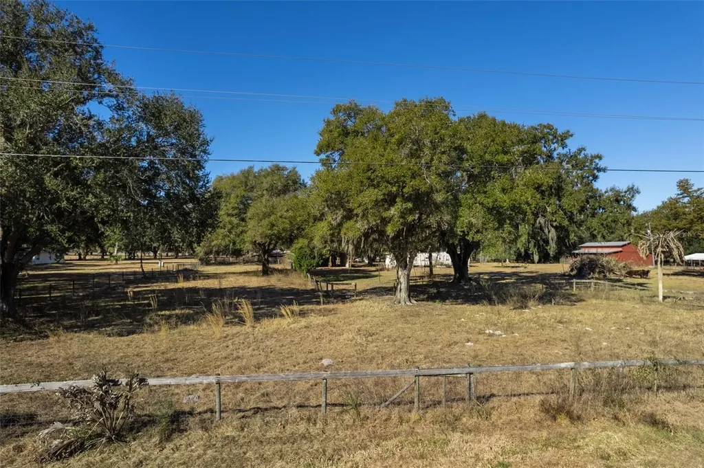3936 Cr 311 Bushnell FL 33513