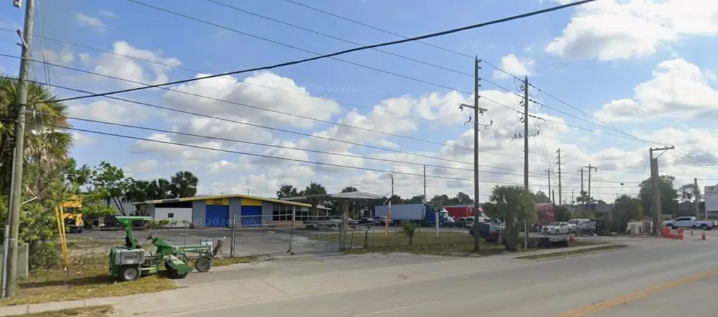 3960 Silver Star Road Orlando FL 32808