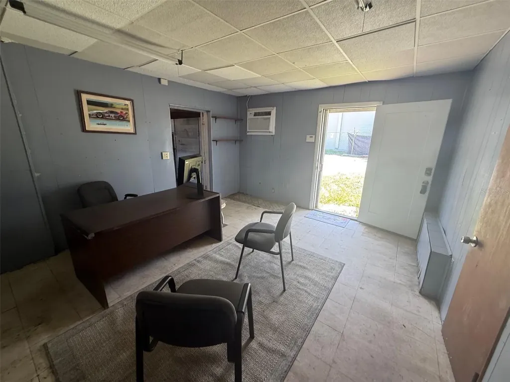 3960 Silver Star Road Orlando FL 32808