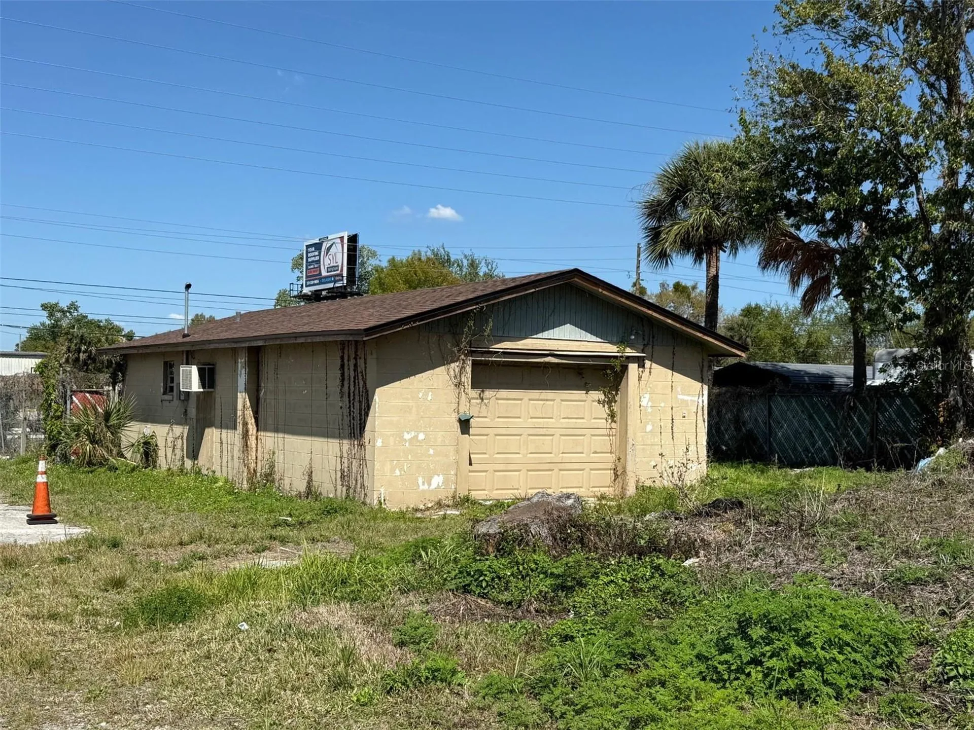 3960 Silver Star Road Orlando FL 32808