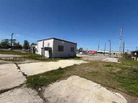 3960 Silver Star Road Orlando FL 32808
