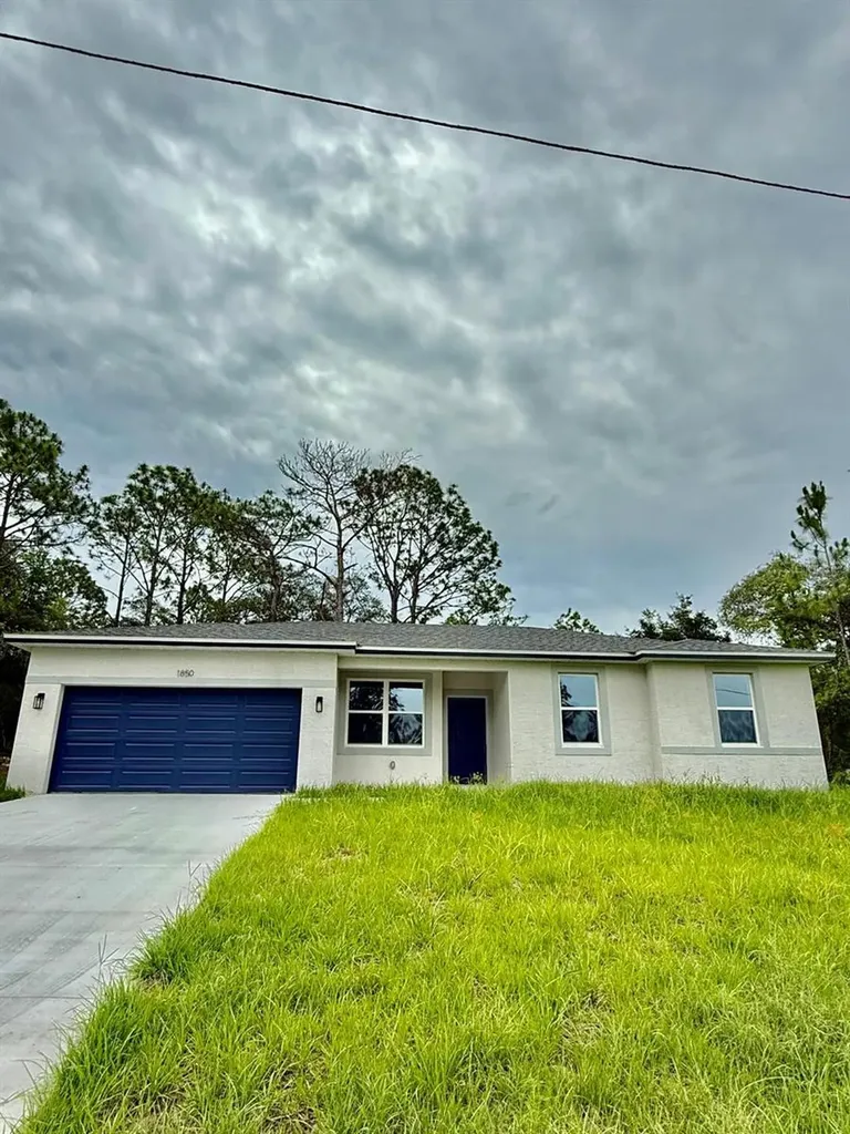 1850 W Hialeah Drive Citrus Springs FL 34434
