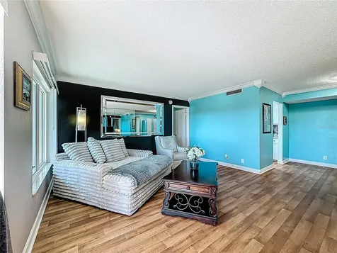 2901 26th Street W Bradenton FL 34205