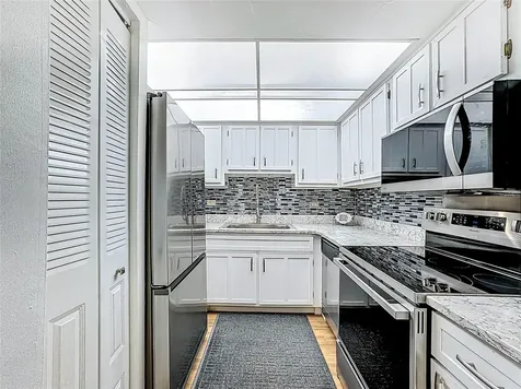 2901 26th Street W Bradenton FL 34205