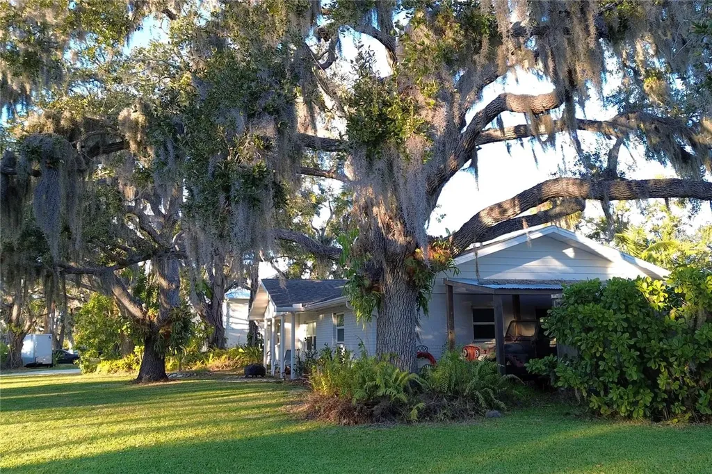 358 Highland Shores Drive Ellenton FL 34222