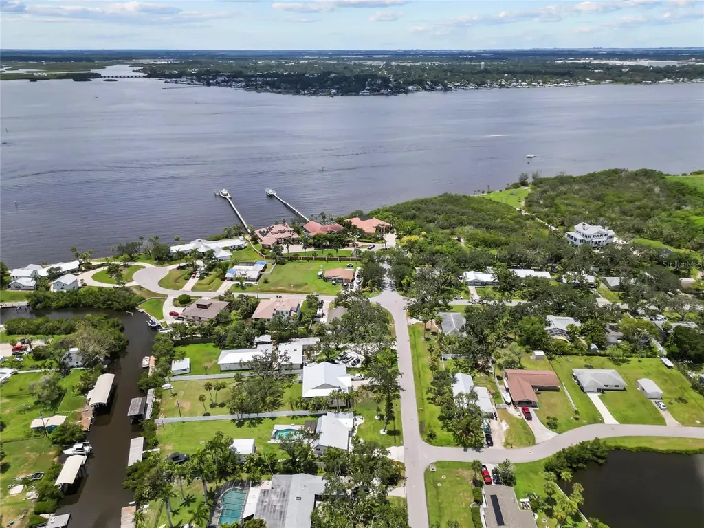 358 Highland Shores Drive Ellenton FL 34222