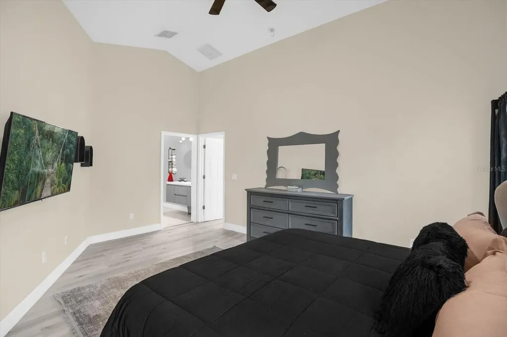 2037 Darlin Circle Orlando FL 32820