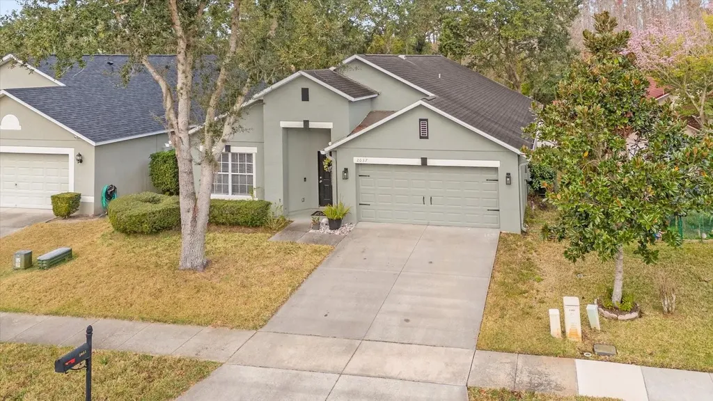 2037 Darlin Circle Orlando FL 32820