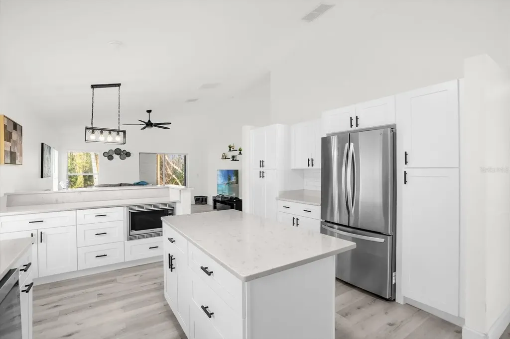 2037 Darlin Circle Orlando FL 32820