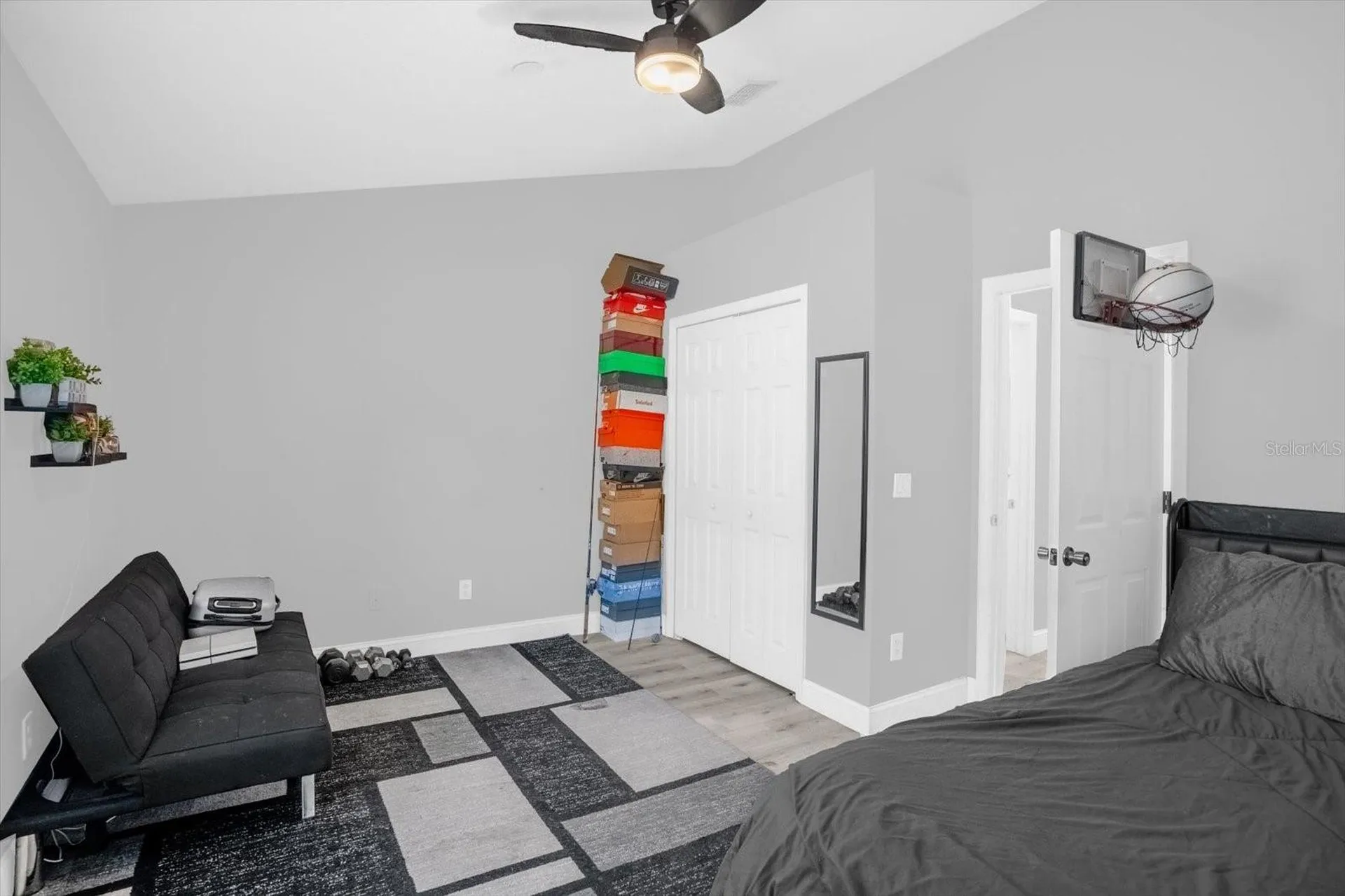 2037 Darlin Circle Orlando FL 32820