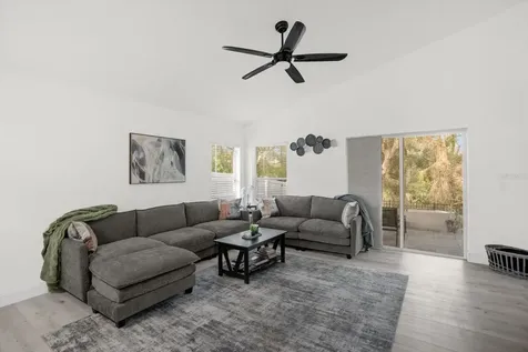 2037 Darlin Circle Orlando FL 32820