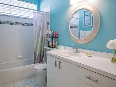 4054 Caddie Drive E Bradenton FL 34203