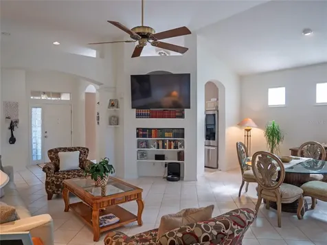 4054 Caddie Drive E Bradenton FL 34203