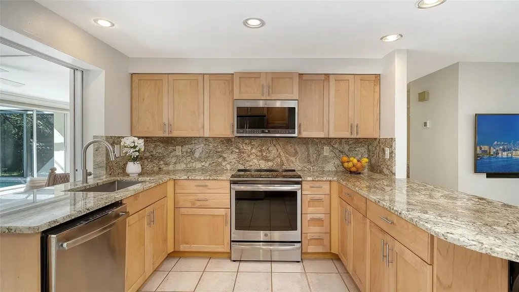 626 46th Street Sarasota FL 34234