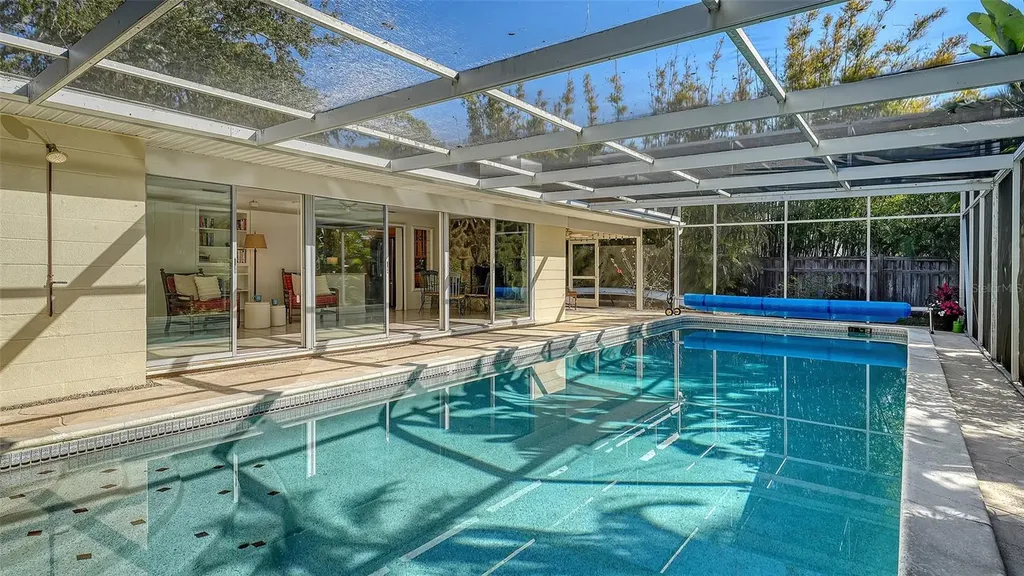 626 46th Street Sarasota FL 34234