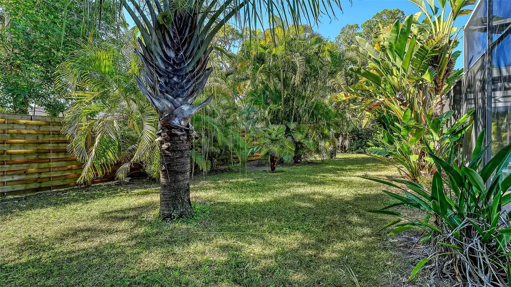 626 46th Street Sarasota FL 34234