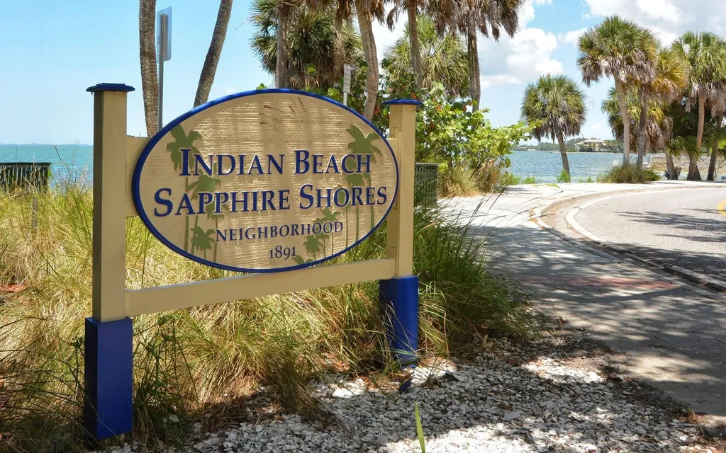626 46th Street Sarasota FL 34234