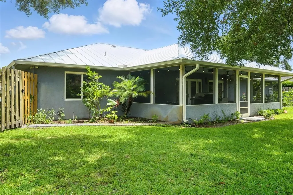 5706 Paleo Pines Circle Fort Pierce FL 34951