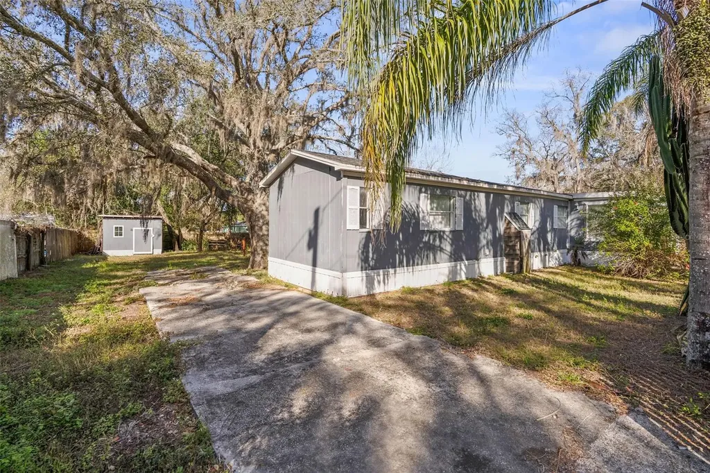 10205 Burton Street New Port Richey FL 34654