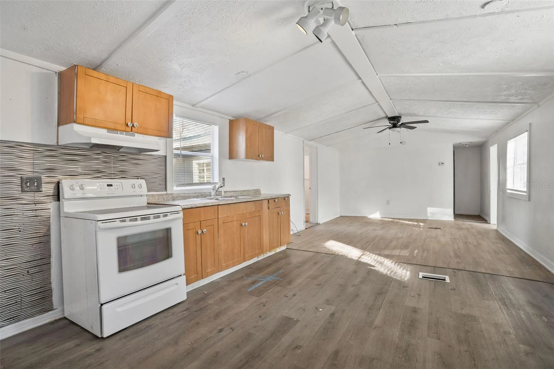 10205 Burton Street New Port Richey FL 34654