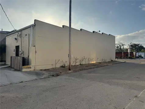 1001 Manatee Avenue E Bradenton FL 34208