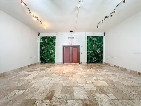 1001 Manatee Avenue E Bradenton FL 34208