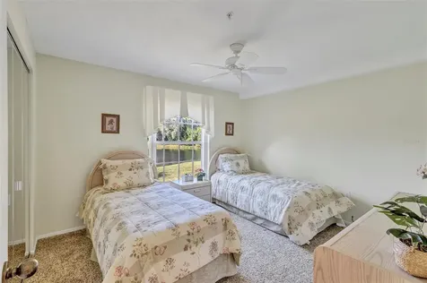 5430 Fair Oaks Street Bradenton FL 34203