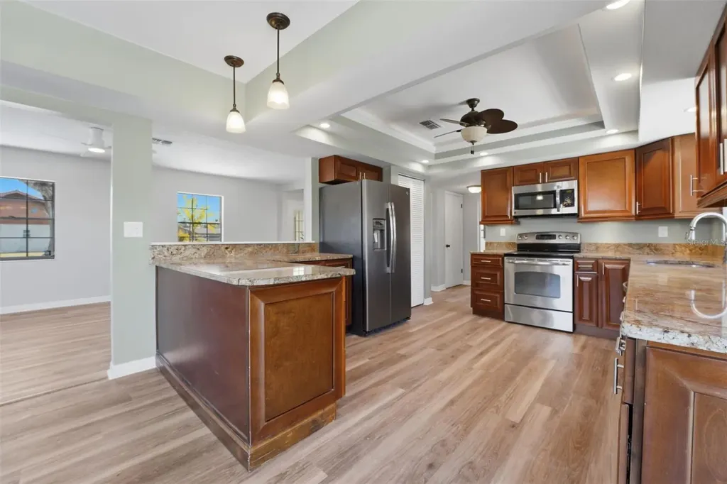 5328 Fox Run Road Sarasota FL 34231
