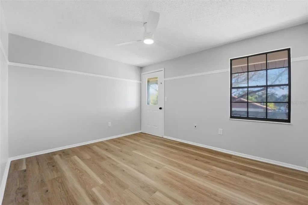 5328 Fox Run Road Sarasota FL 34231