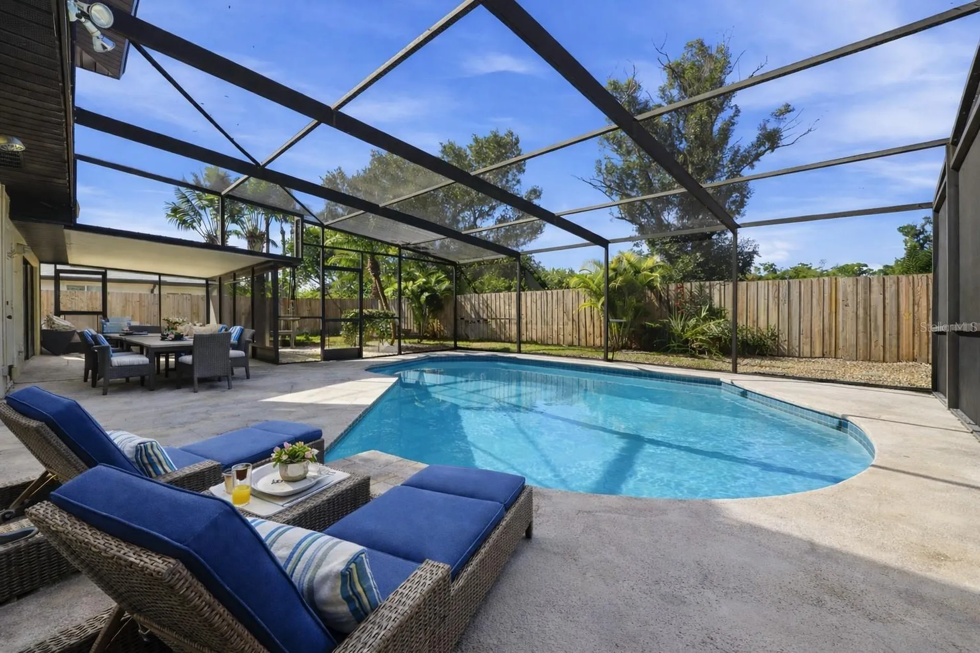 5328 Fox Run Road Sarasota FL 34231