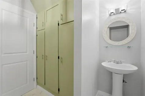 5328 Fox Run Road Sarasota FL 34231