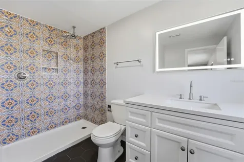 5328 Fox Run Road Sarasota FL 34231
