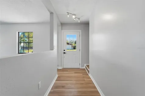 5328 Fox Run Road Sarasota FL 34231