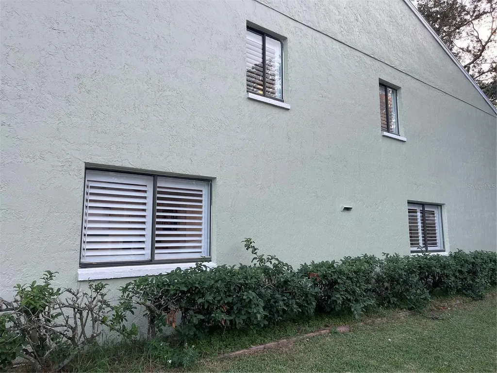 1761 Cupecoy Circle Lutz FL 33558