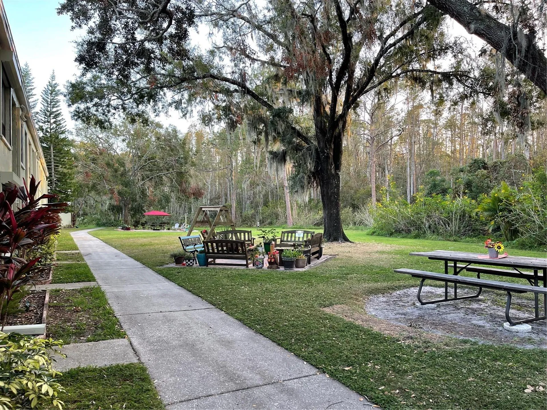 1761 Cupecoy Circle Lutz FL 33558