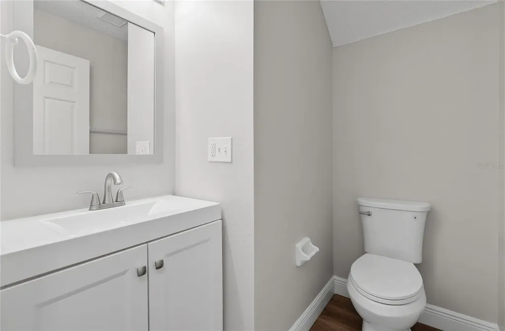 18133 Paradise Point Drive Tampa FL 33647