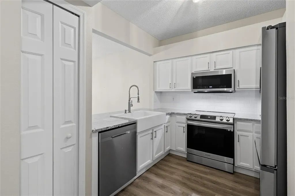 18133 Paradise Point Drive Tampa FL 33647