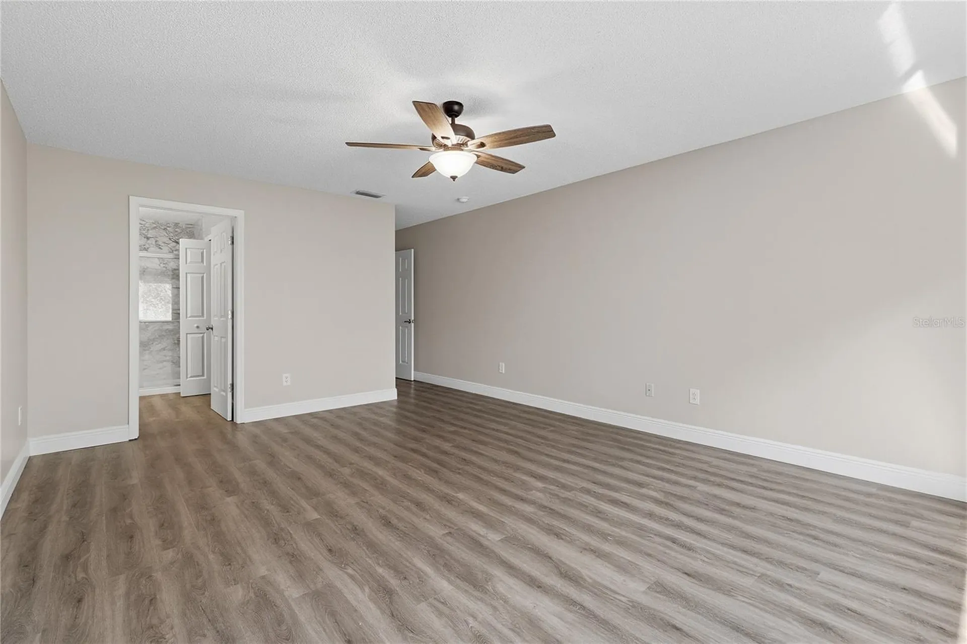 18133 Paradise Point Drive Tampa FL 33647