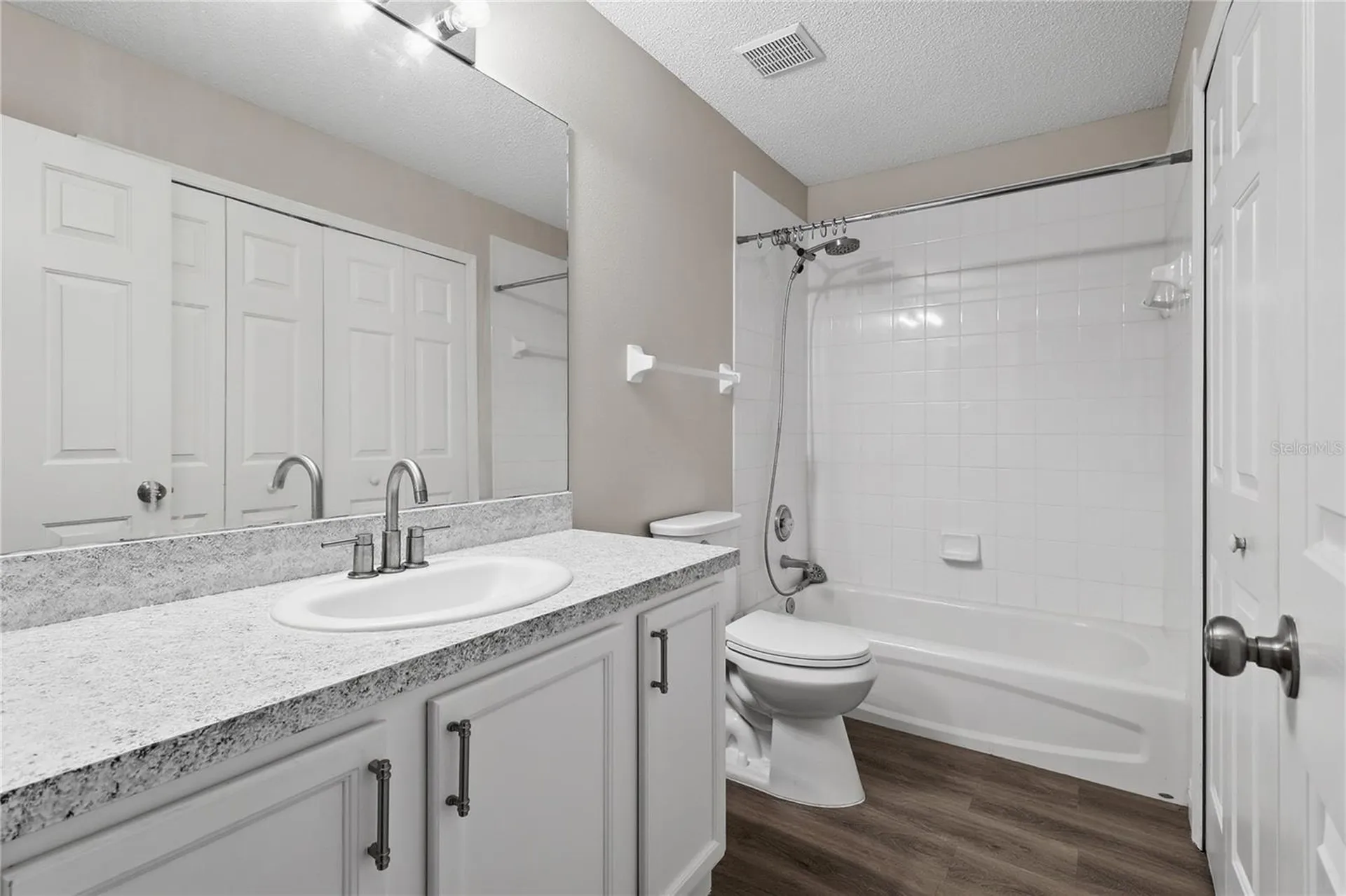 18133 Paradise Point Drive Tampa FL 33647