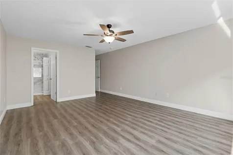 18133 Paradise Point Drive Tampa FL 33647