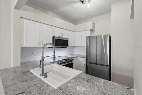 18133 Paradise Point Drive Tampa FL 33647
