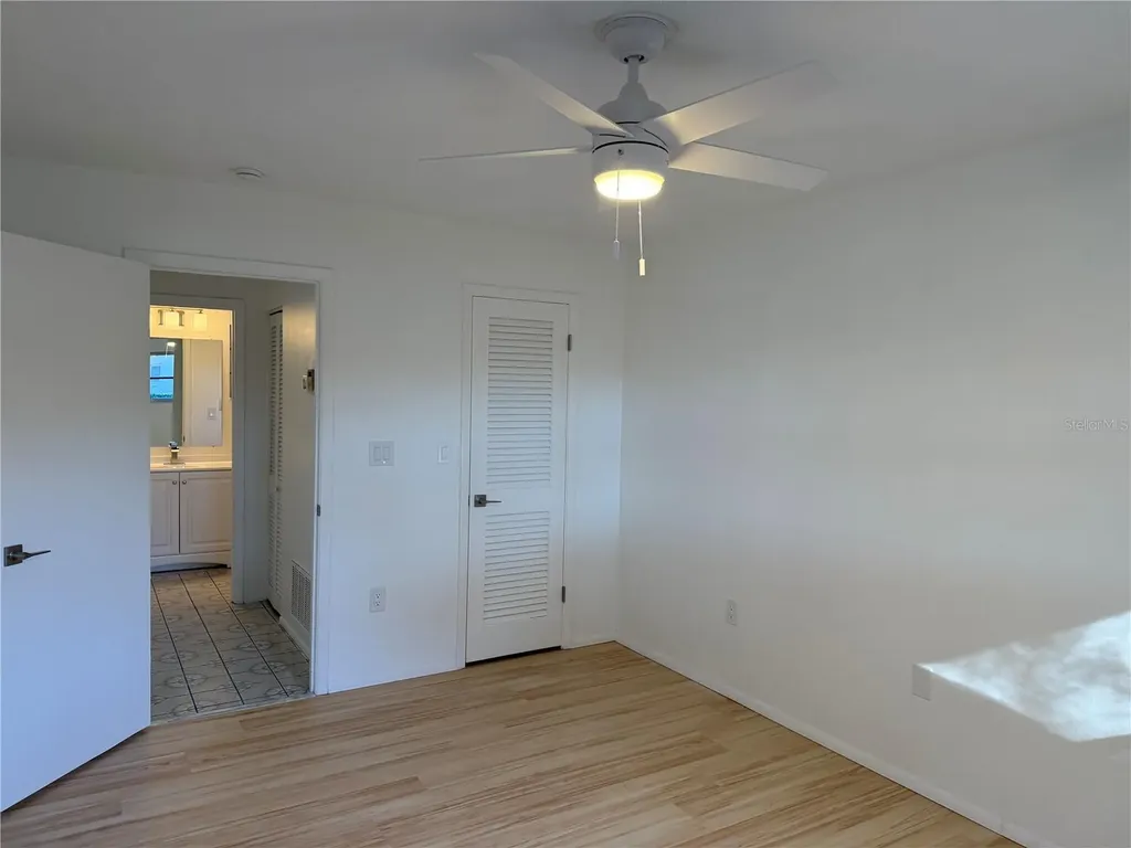 2826 Swifton Drive Sarasota FL 34231