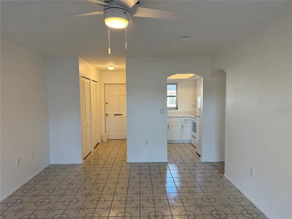 2826 Swifton Drive Sarasota FL 34231