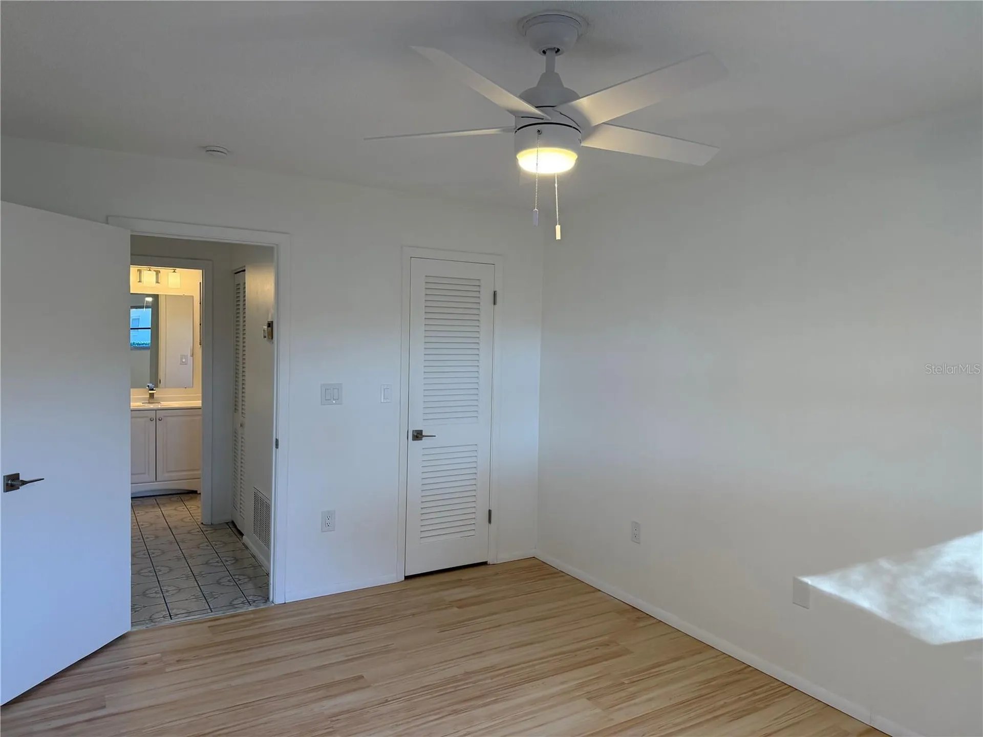 2826 Swifton Drive Sarasota FL 34231