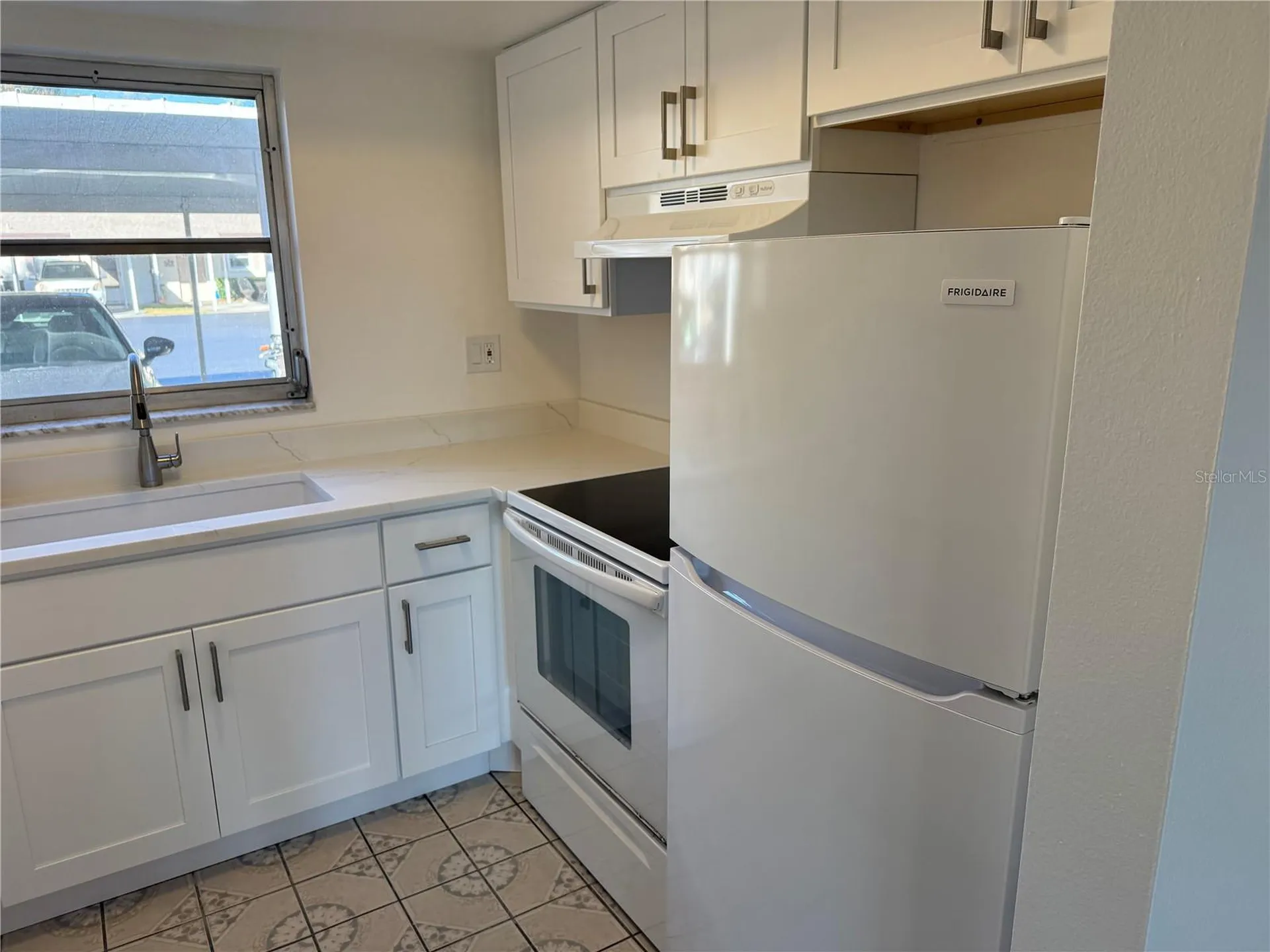 2826 Swifton Drive Sarasota FL 34231