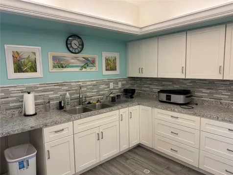 2826 Swifton Drive Sarasota FL 34231