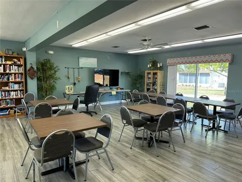 2826 Swifton Drive Sarasota FL 34231