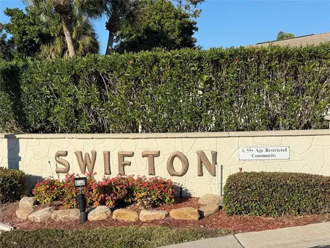 2826 Swifton Drive Sarasota FL 34231