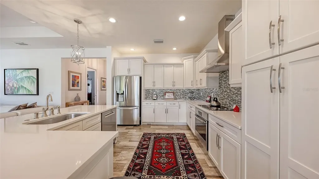 4756 Ringwood Meadow Sarasota FL 34235