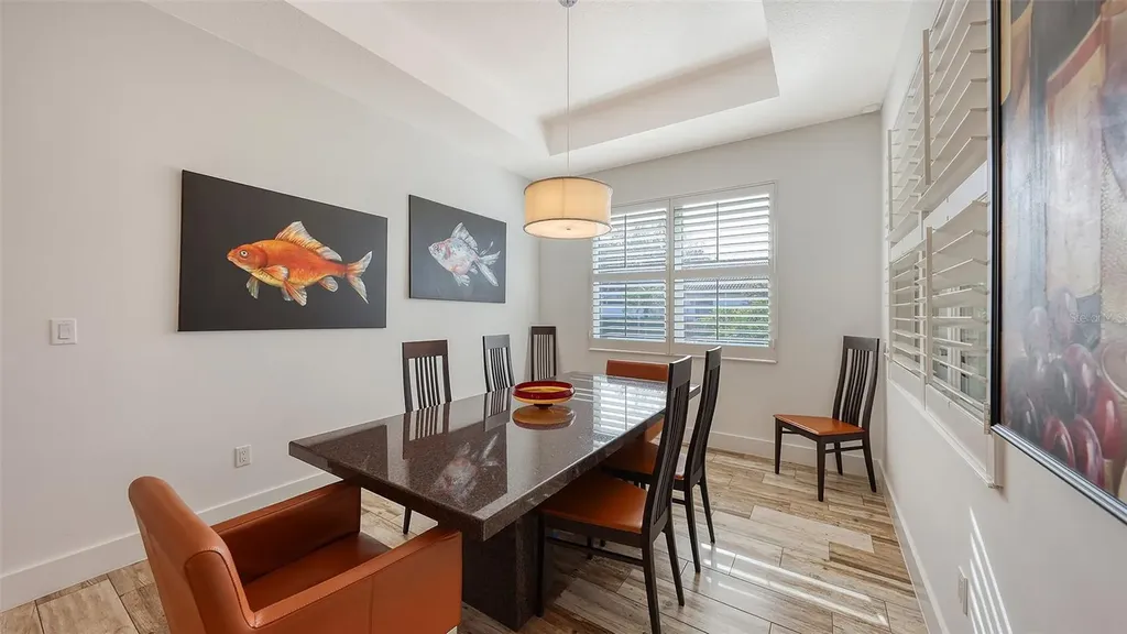 4756 Ringwood Meadow Sarasota FL 34235